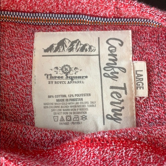 Texas Tech Sweatshirt - Picture 2 of 2